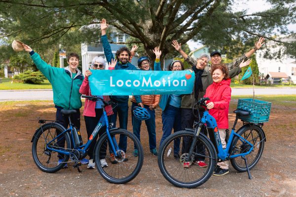 Des membres de LocoMotion Brome-Missisquoi à ses débuts en 2026