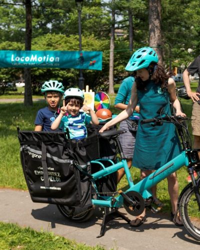 LocoMotion-velo-cargo-femme-enfants